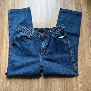 Wrangler Women’s High Waisted Mom Jean